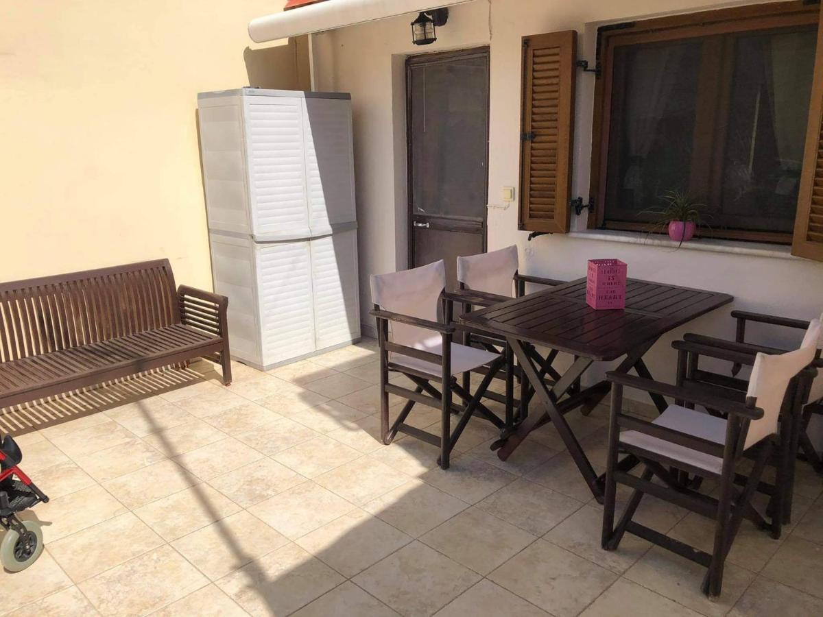Lemnoshouse Apartment มิรินา ภายนอก รูปภาพ